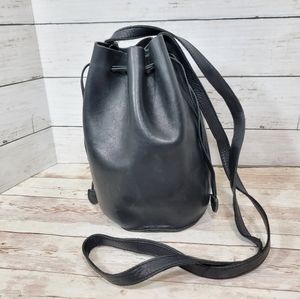 Baggu crossbody bucket bag in black leather